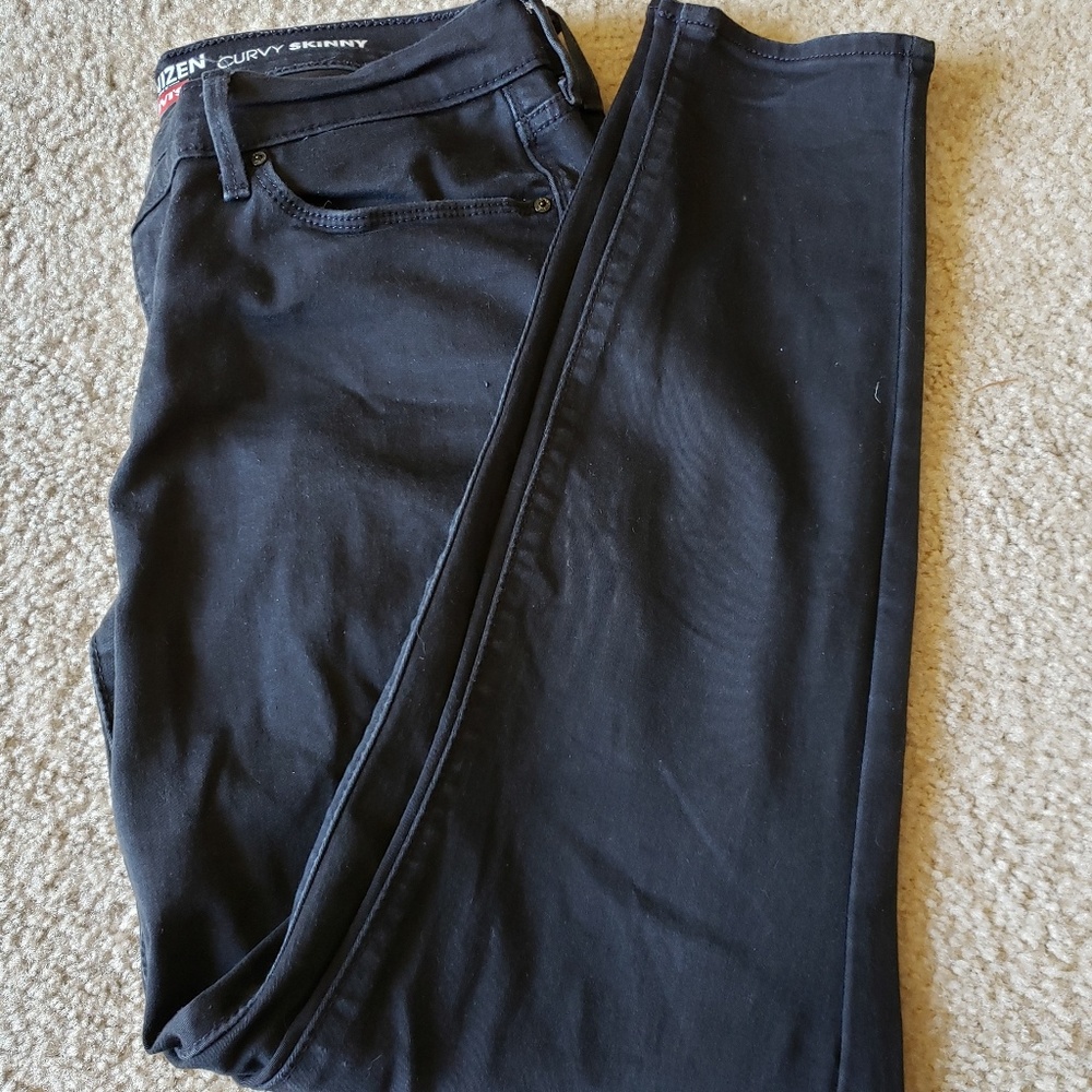 Skinny jeans